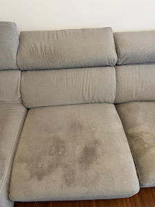 Foto de Urban Cleaner Rocafort Limpieza de Sofas y Colchones a domicilio. Limpieza Tapizados de Coches